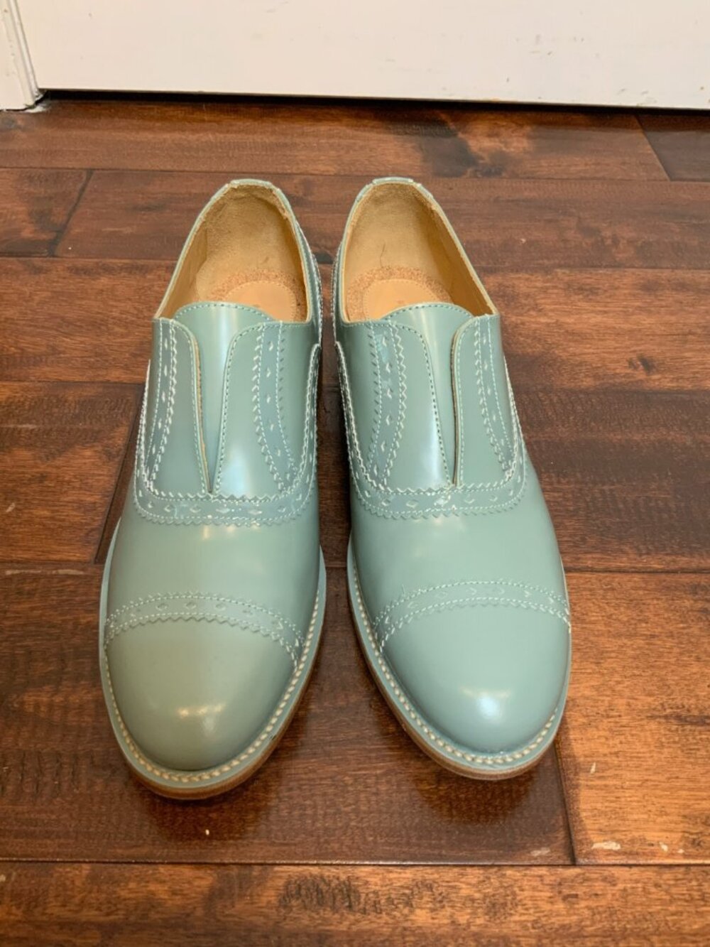 The Office of Angela Scott Blue Leather Ms. Arzner Laceless Brogues Shoes Sz 9.5 - Picture 1 of 11